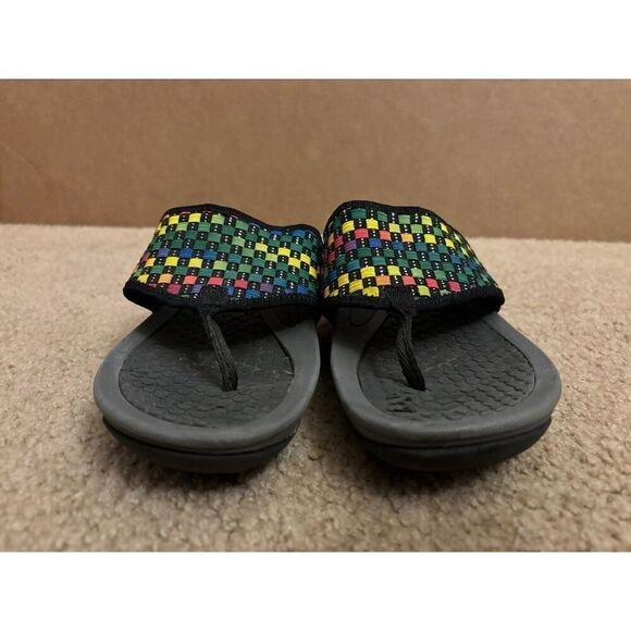 Baretraps Women's "Dasie" Multicolor Textile Thong Sandals Size 6.5M - Picture 3 of 6